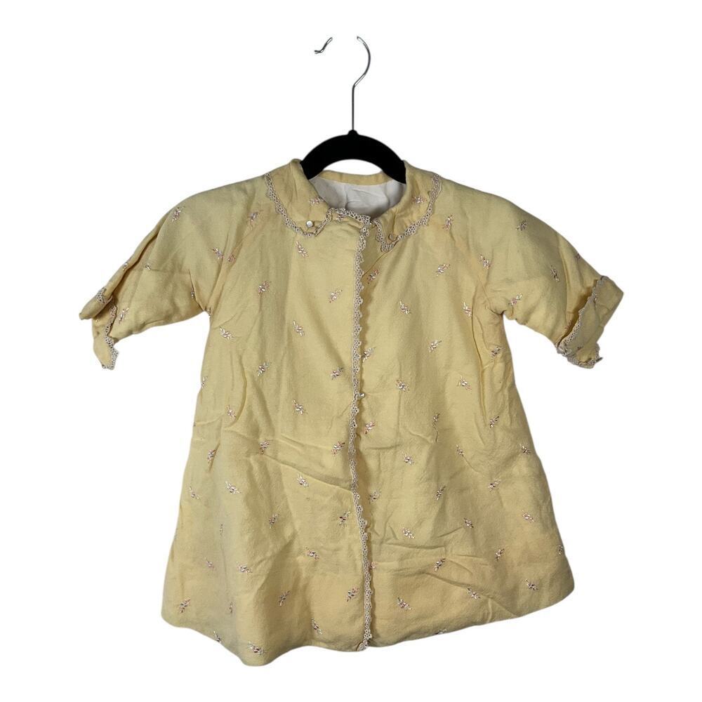VINTAGE CANARY YELLOW BABY ROBE RARE FLORAL DETAIL NO BRAND EXCELLENT CONDITION - Picture 5 of 8